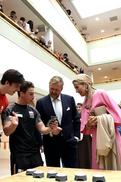 Koninklijk paar bezoekt MBO College Poort