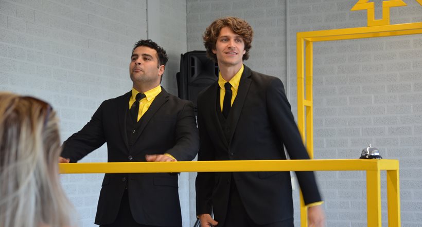 Jongerenvoorstelling NU naar MBO College Almere