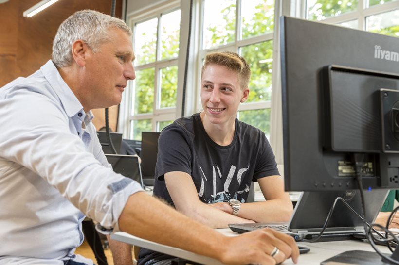 Omscholingstraject voor ICT Support - Helpdeskmedewerkers van start